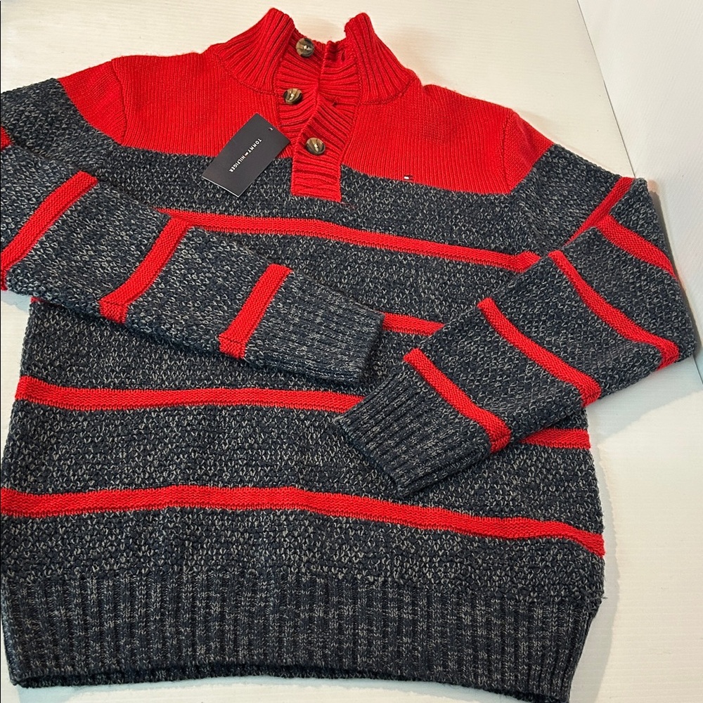Boys Large 16/18 NWT Tommy Hilfiger Sweater